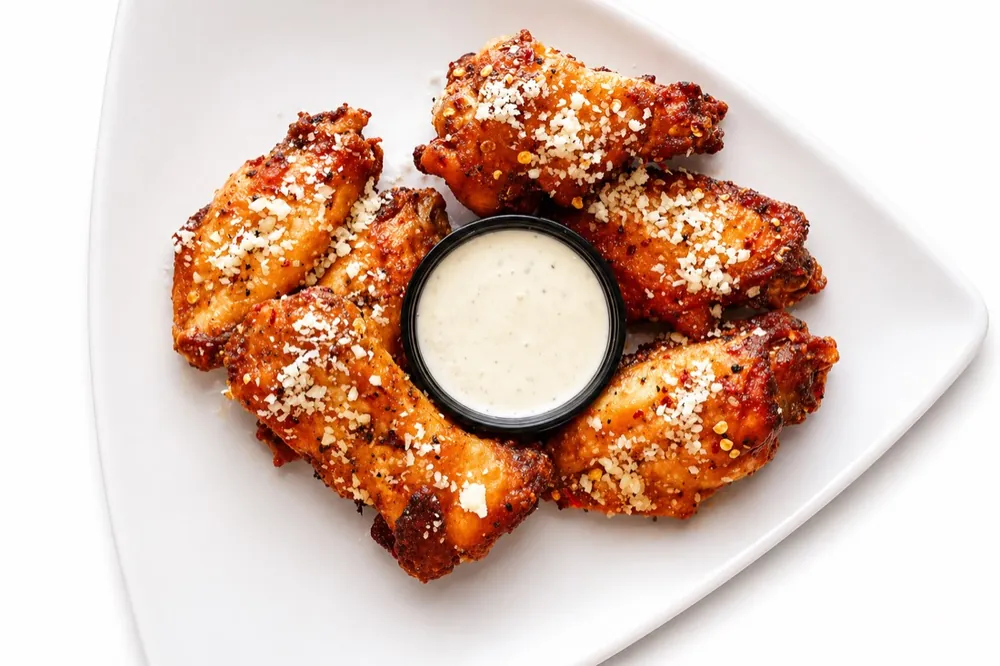 KnB chicken wings with ranch